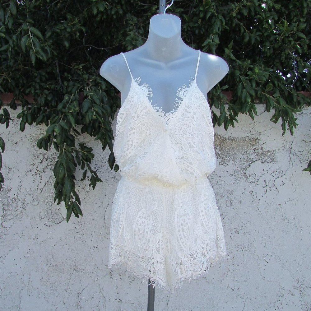 Maddy K white poly lace romper S